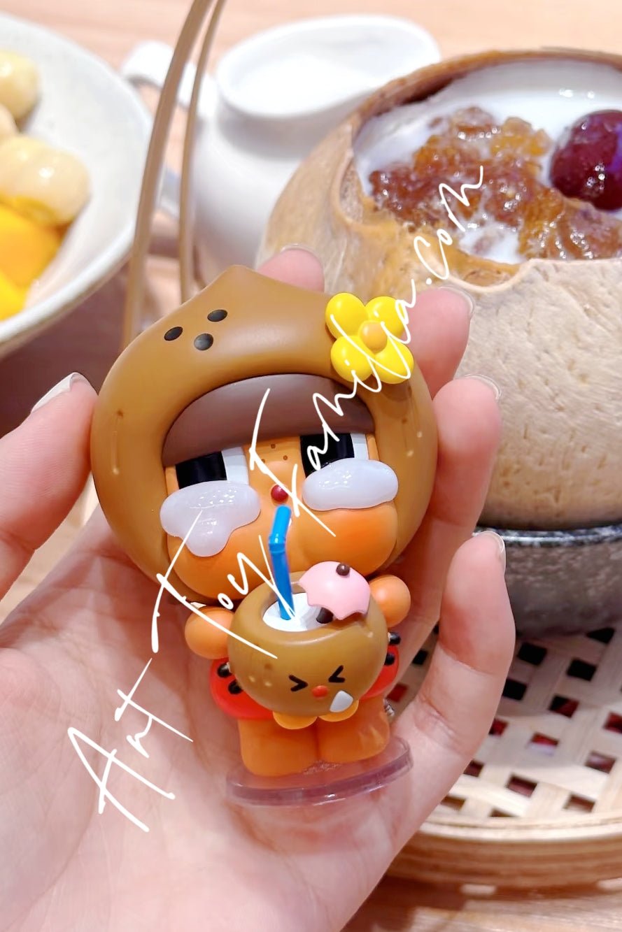 crybaby-coconut-brown-figurine-POP Mart Crybaby