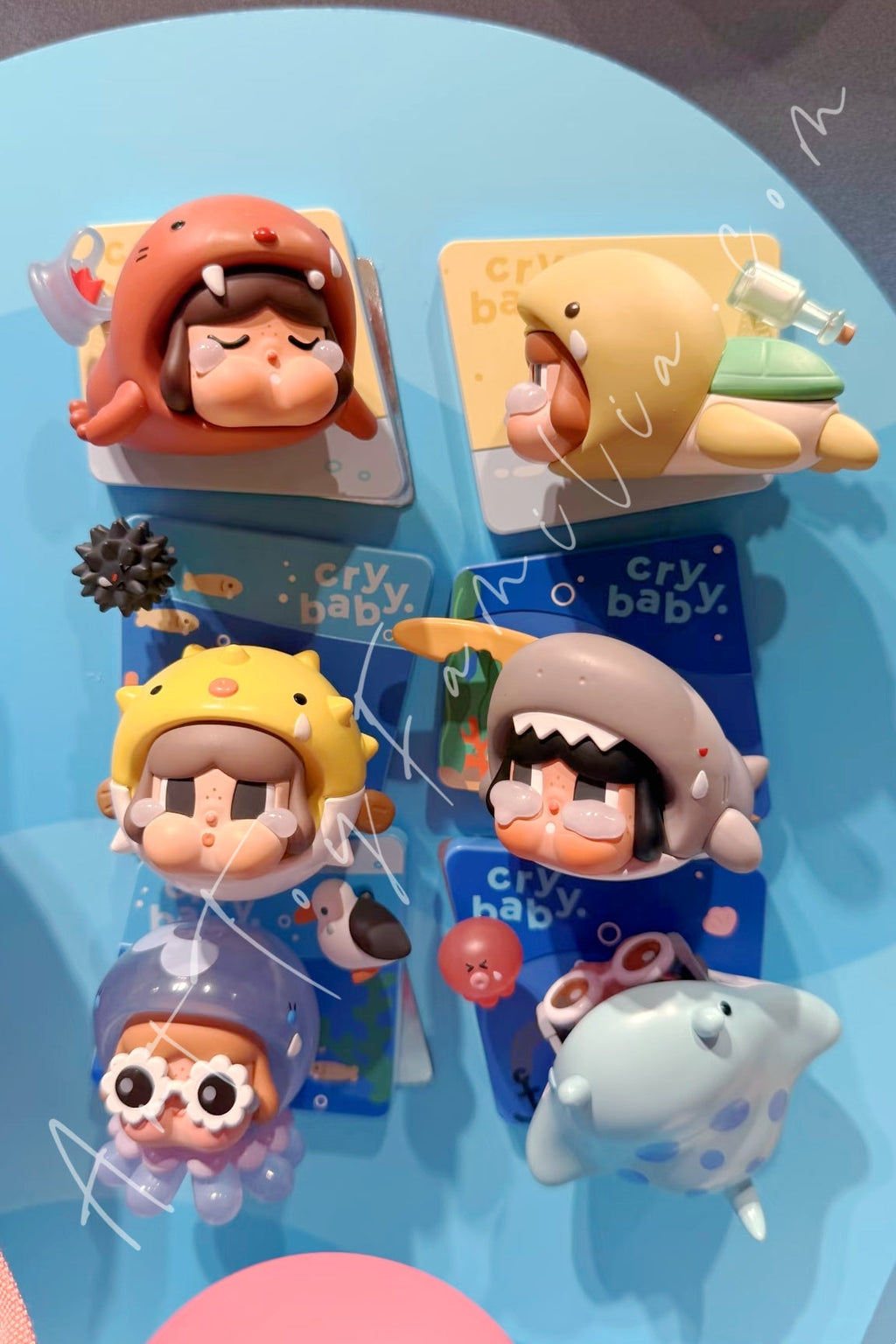 crybaby-cry-me-an-ocean-series-fridge-magnetPOP Mart Crybaby