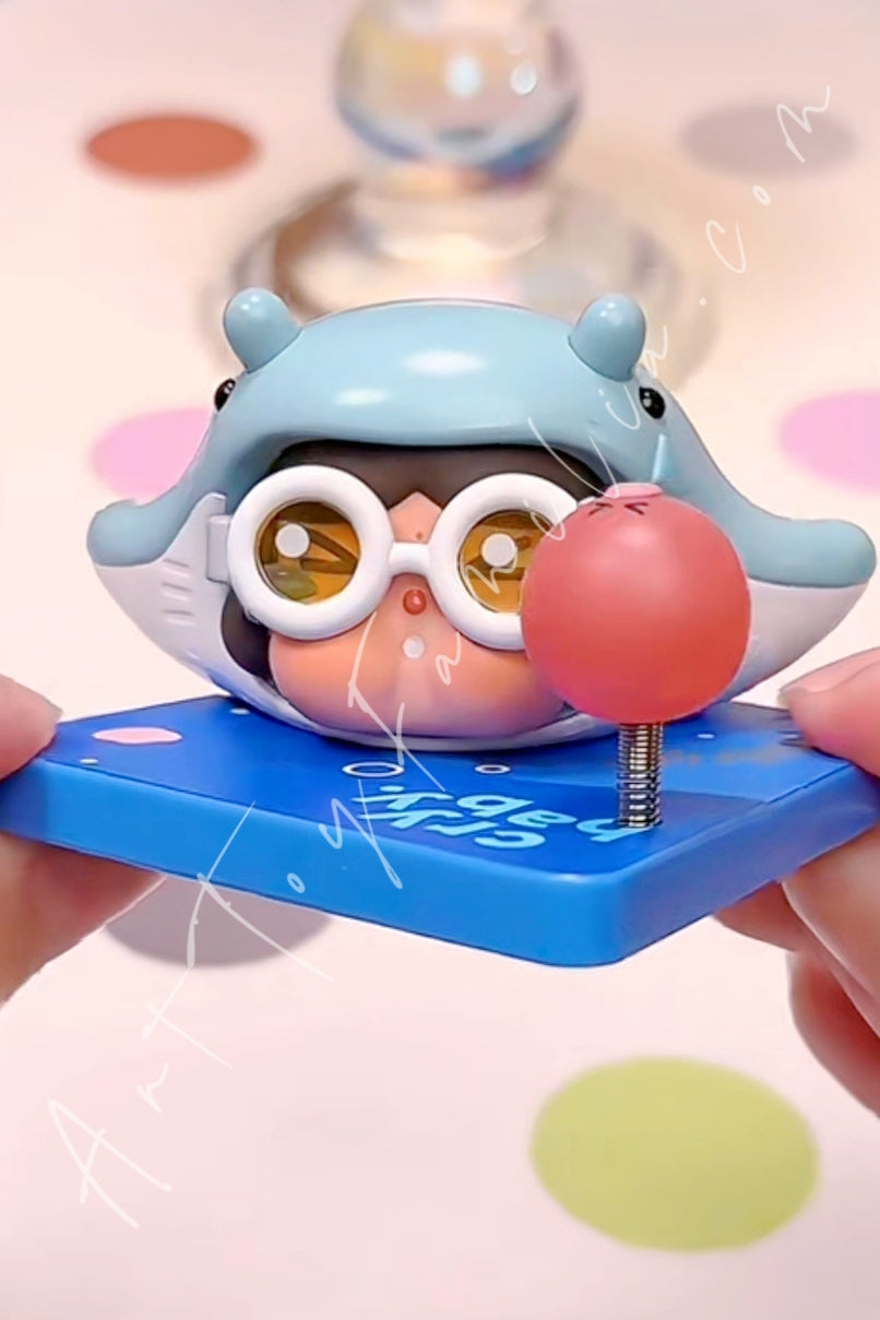 crybaby-cry-me-an-ocean-series-fridge-magnetPOP Mart Crybaby
