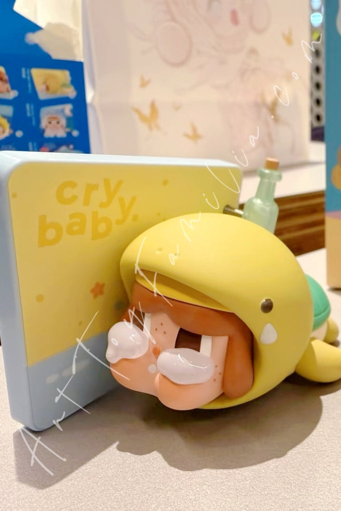 crybaby-cry-me-an-ocean-series-fridge-magnetPOP Mart Crybaby