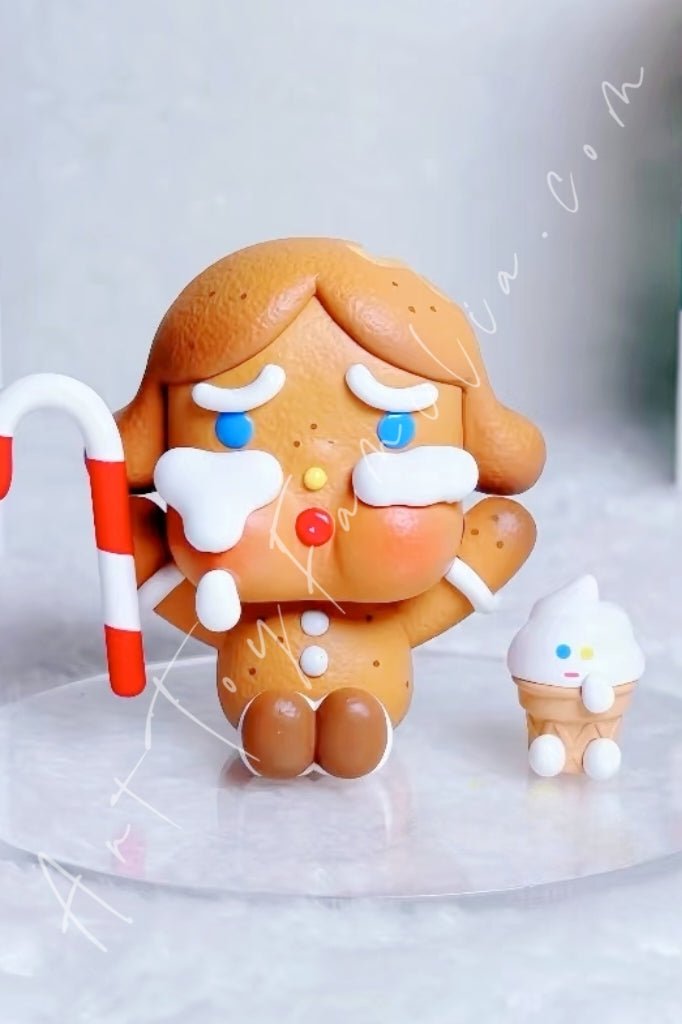 crybaby-lonely-christmas-series-POP Mart Crybaby