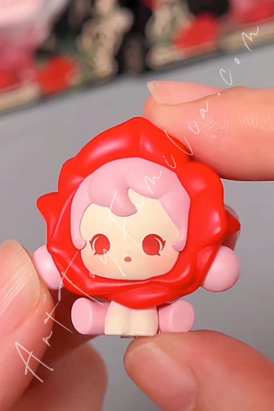 POP MART Pop Bean Skullpanda Petals in Four Acts Series